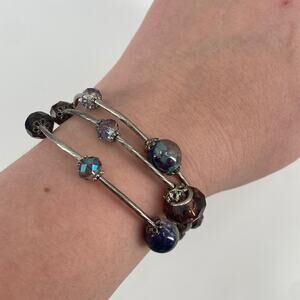 Handmade memory wire acrylic beaded bracelet